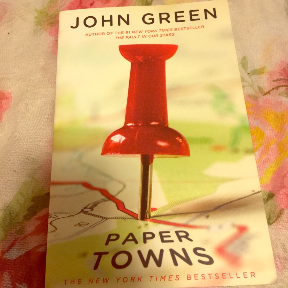📌 John Green Paper Towns  📌